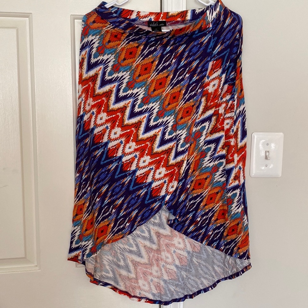 Womans petite high /low wrap skirt….orange/blue white multi colored